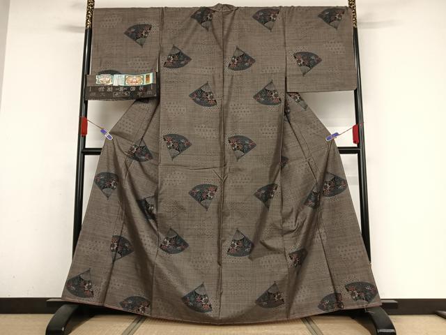 平和屋着物○本場大島紬 純泥染め カタス7マルキ 扇草花文 井田