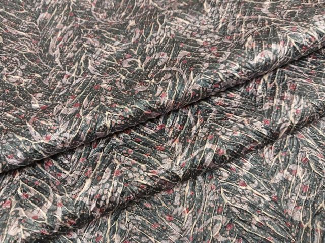 平和屋着物●名門　藤娘きぬたや・杢目絞り　小紋　草花文　正絹　逸品　AABC1782ph