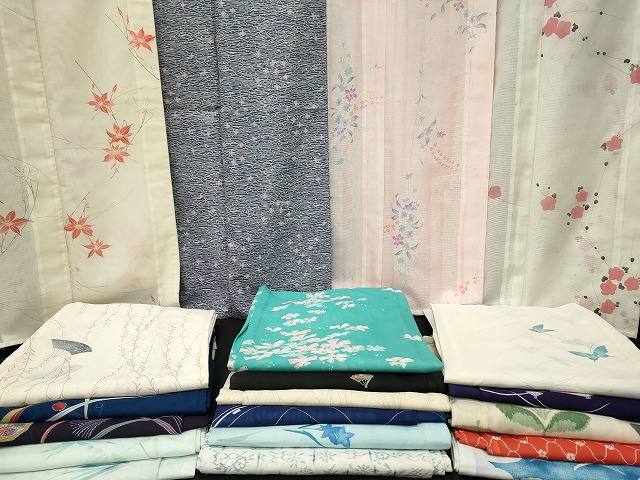 平和屋本店■夏物 小紋 絽 紗 洗える着物 まとめて20点 蝶 花柄 暈し染め 手描き 着用可能多数 se3734