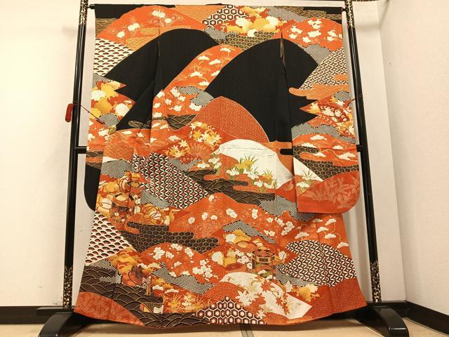 平和屋着物●豪華振袖　駒刺繍　貝桶吉祥草花文　金彩　正絹　逸品　AABC9693ph