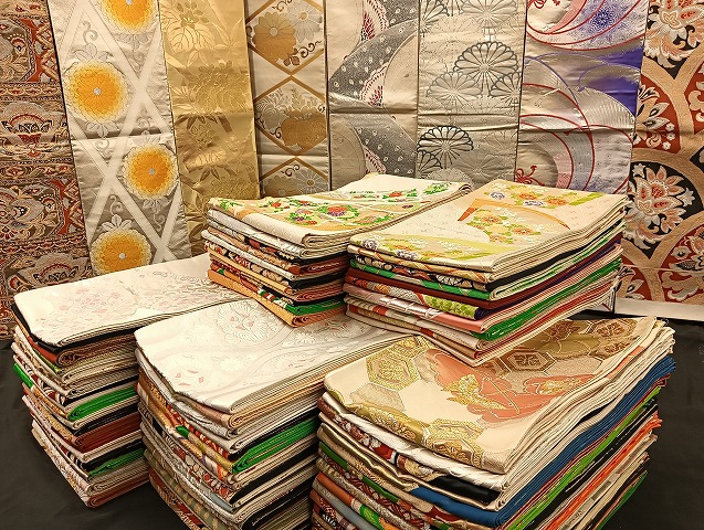 平和屋着物■袋帯 西陣 まとめて100点 鳳凰 向かい鶴 鴛鴦 蝶 更紗 花柄 宝相華 正倉院 金銀糸 など 未使用品あり 全て正絹 mmm011