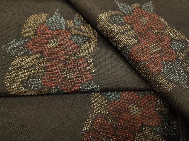 平和屋着物●結城紬　120亀甲　枝花文　跳び亀甲柄　正絹　逸品　DAAZ5079du