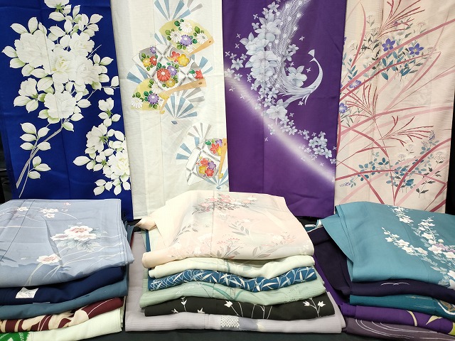 平和屋本店■夏物 訪問着 絽 紗 まとめて20点 孔雀 花柄 友禅 手描き 金彩 着用可能多数 全て正絹 se3801