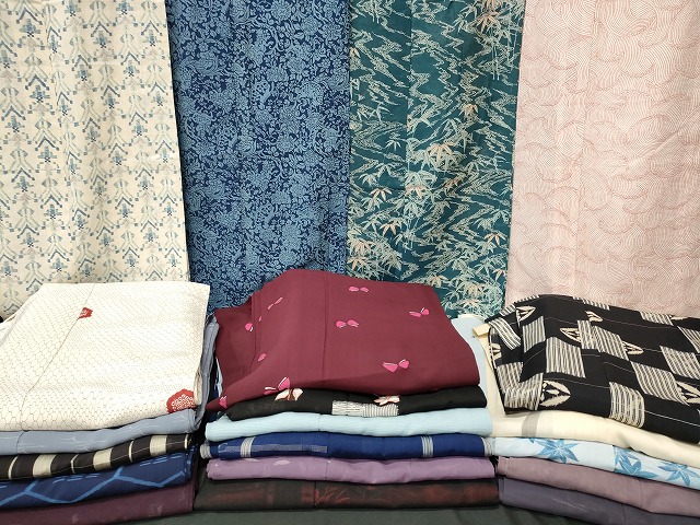 平和屋本店■夏物 小紋 絽 紗 まとめて20点 蝶 花柄 竹林 立波 本藍 型絵染 着用可能多数 全て正絹 se3805