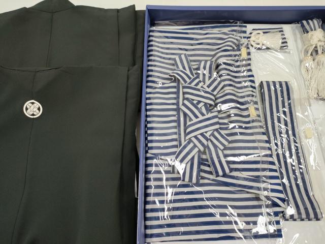 平和屋着物[]七五三　男の子　着物・黒紋付羽織・行灯袴・小物セット　箱付き　DABA3551ma_1