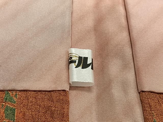 262573294_1