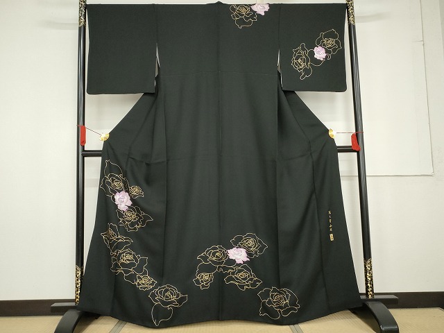 平和屋着物●友禅作家　大槻純　訪問着　舞花文　バラ　薔薇　黒地　金銀彩　さが美扱い　正絹　逸品　AABG0396cs