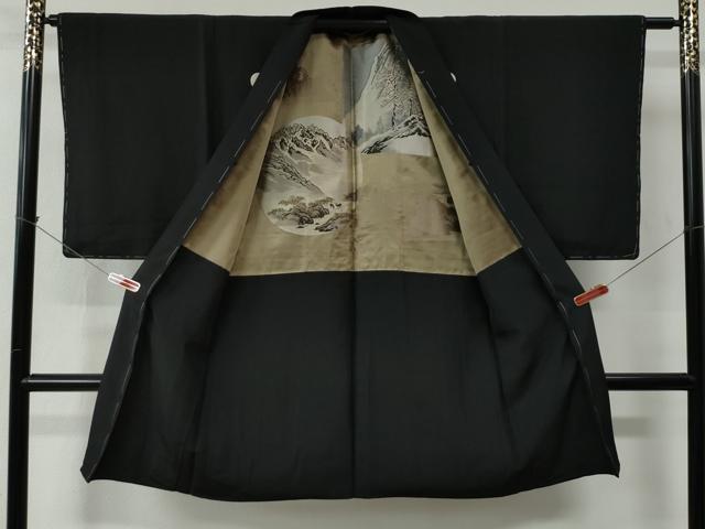 平和屋着物○男性 黒紋付 羽織セット 羽裏：風景文 正絹 逸品 未使用