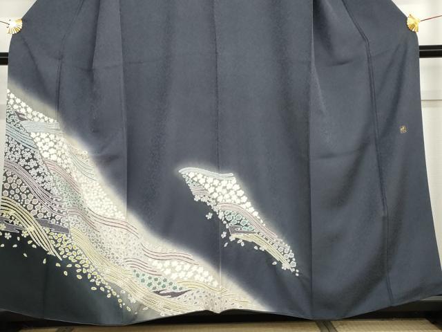 平和屋着物●訪問着　作家物　中国三大刺繍　相良刺繍　襲絞り　流水花文　暈し染め　さが美扱い　正絹　逸品　AABG3568cs_2