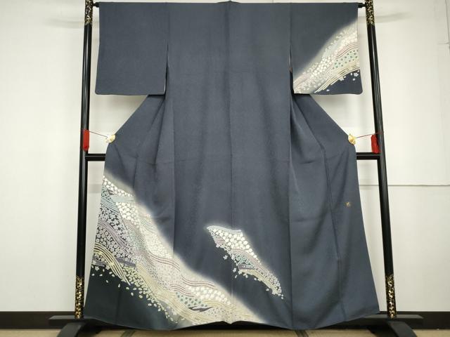 平和屋着物●訪問着　作家物　中国三大刺繍　相良刺繍　襲絞り　流水花文　暈し染め　さが美扱い　正絹　逸品　AABG3568cs