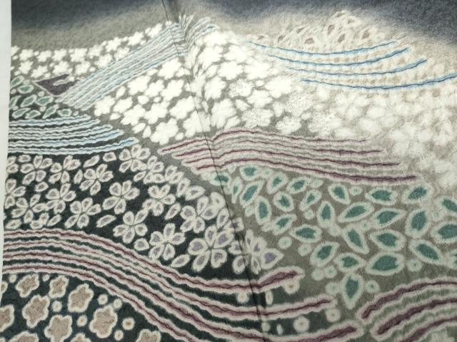 平和屋着物●訪問着　作家物　中国三大刺繍　相良刺繍　襲絞り　流水花文　暈し染め　さが美扱い　正絹　逸品　AABG3568cs_3