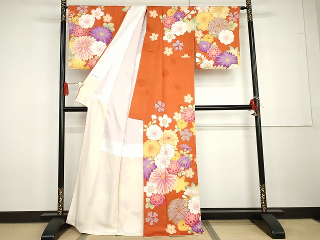 平和屋着物●大島優子　訪問着　刺繍　舞花文　金彩　金銀糸　正絹　逸品　AABG7950cs_1