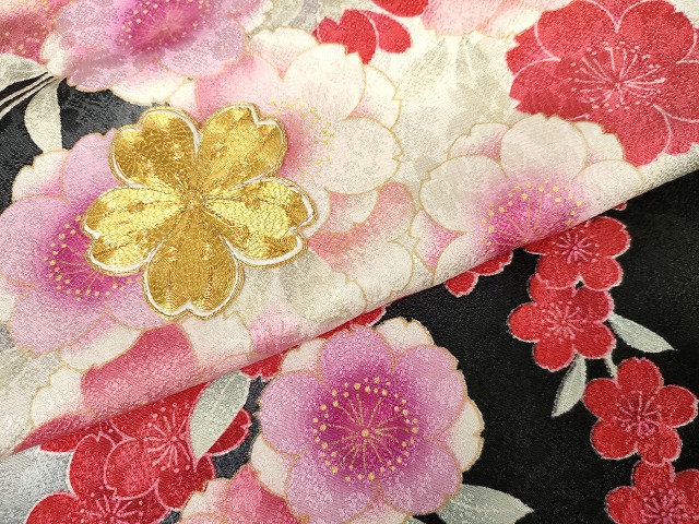平和屋着物●豪華振袖　駒刺繍　枝垂れ花文　暈し染め　黒地　金彩　正絹　逸品　AABG7960cs_5