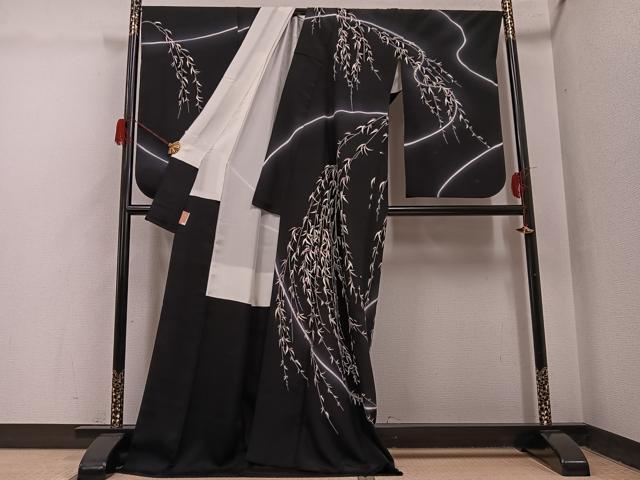 平和屋着物●小振袖　二尺袖　草木文　暈し染め　黒地　正絹　逸品　AABH3870ph_1
