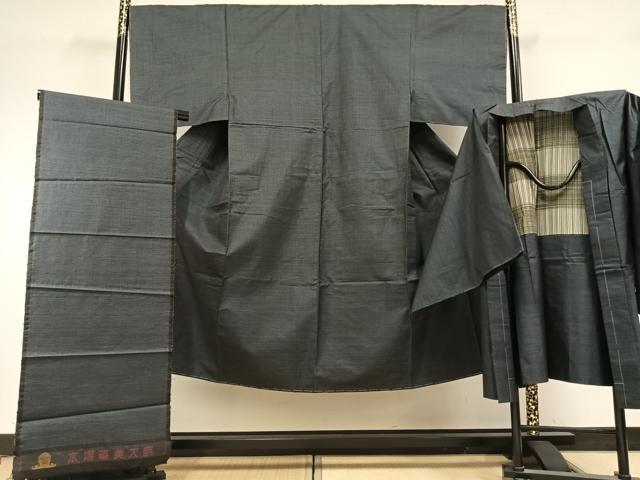 平和屋着物●男性　本場大島紬　アンサンブル　100亀甲　総詰め　反端付き　正絹　逸品　AABH0891fy