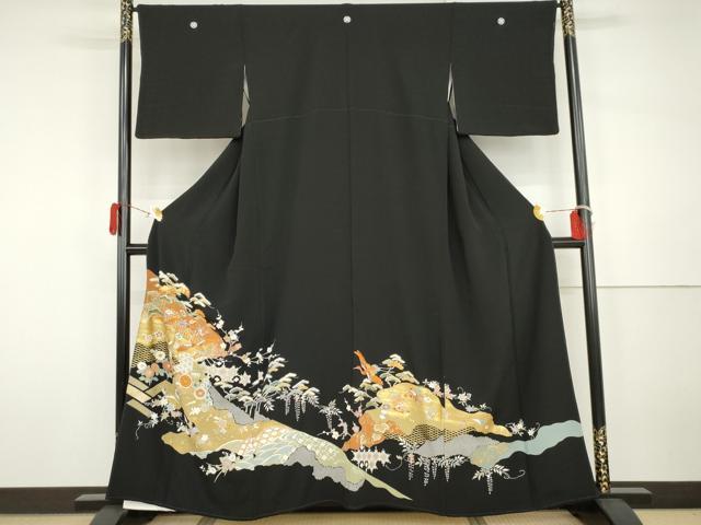 平和屋着物●創業460年・千總　黒留袖　駒刺繍　飛鶴吉祥梅松文　金彩　正絹　逸品　AABH3749cs