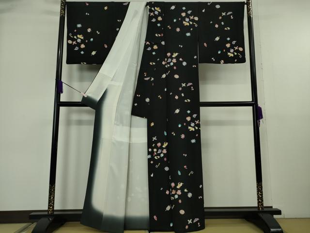 平和屋本店●極上　小紋　宝尽くし　黒地　鬼しぼ縮緬　逸品　DZAA7054kh6_1