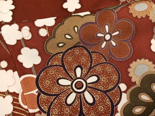 平和屋着物●豪華振袖　駒刺繍　梅松文　金彩　正絹　逸品　AABH6901ph_6