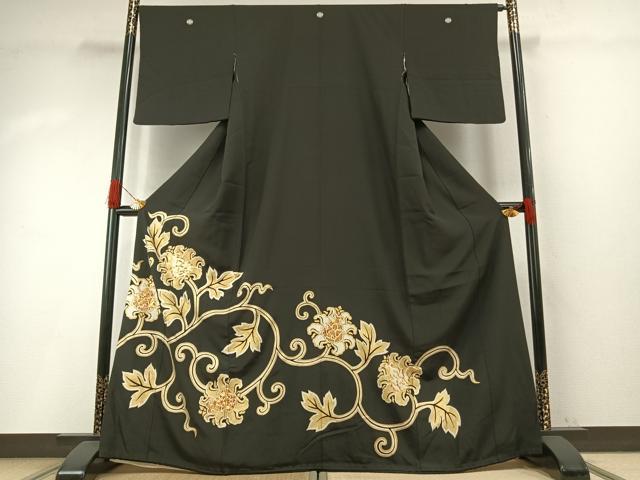 平和屋着物○豪華黒留袖 作家物 駒刺繍 花唐草文 金彩 正絹