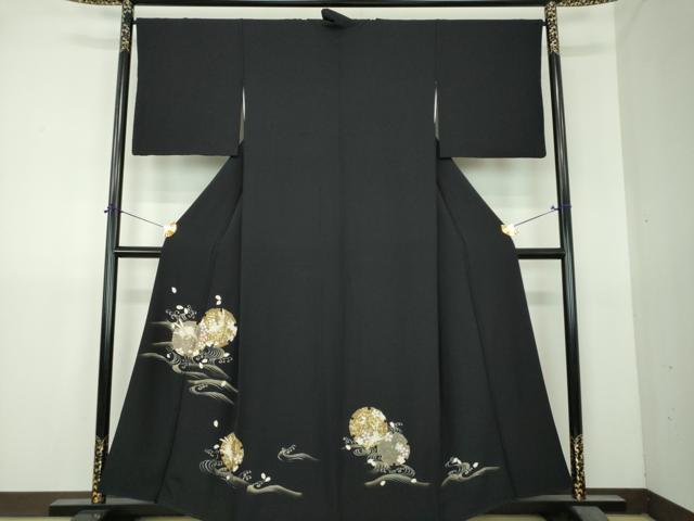 平和屋着物●訪問着　刺繍　雪輪桜　立波に兎　黒地　金銀彩　正絹　逸品　DABI6224ps 37,180円