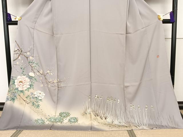 ［ 色留袖 ］正絹　アイボリー　草花　ガード加工　駒刺繍　地紋入り　三つ紋 平和屋着物○十日町友禅 関芳 泰常 色留袖 駒刺繍 草花に雀