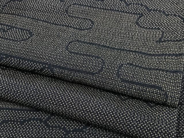 平和屋着物▽本塩沢　単衣　110亀甲　エ霞雲文　正絹　逸品　未使用　AAAS1513oa