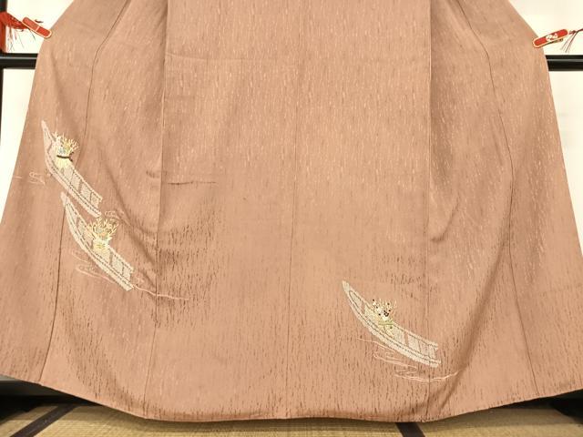 平和屋着物○創業460年・千總 色留袖 刺繍 柴垣に花 三越