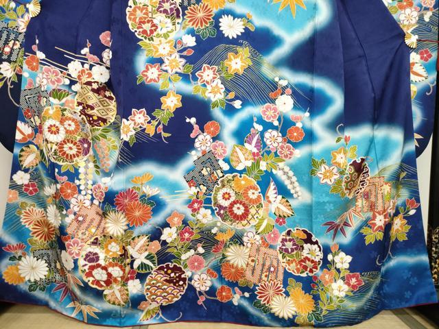 平和屋着物●豪華振袖　駒刺繍　雪輪源氏香花文　金彩　正絹　逸品　AAAT2204ck 平和屋着物○豪華振袖 駒刺繍 雪輪源氏香花文 金彩 正絹 逸品 AAAT2204ck