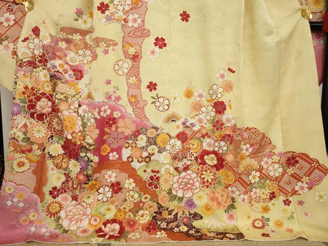 平和屋着物○豪華振袖 貝桶花文 金糸 金彩 ロング丈 正絹 逸品