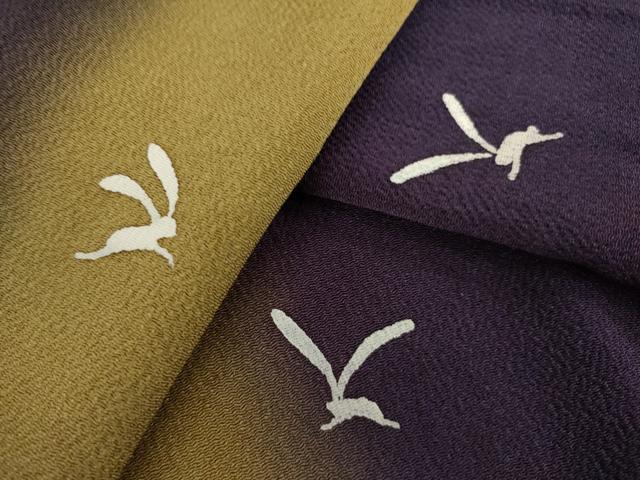 平和屋着物●上質な小紋　兎　暈し染め　鬼しぼ縮緬　正絹　逸品　AAAT2249ck