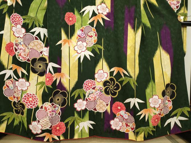 平和屋着物○豪華振袖 捻じ梅 矢羽 笹 金彩 正絹 逸品 AAAT2283ck