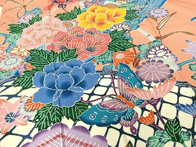 平和屋着物○紅型 振袖 鴛鴦花蝶文 鬼しぼ縮緬 正絹 逸品 AAAW4262np