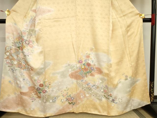 ♥️㉑刺繍・吉祥花文の訪問着（正絹）❣️ 平和屋着物○訪問