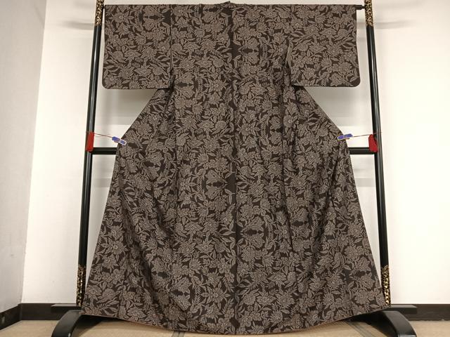 平和屋着物○本場大島紬 9マルキ 更紗花文 正絹 逸品 AAAU0032np