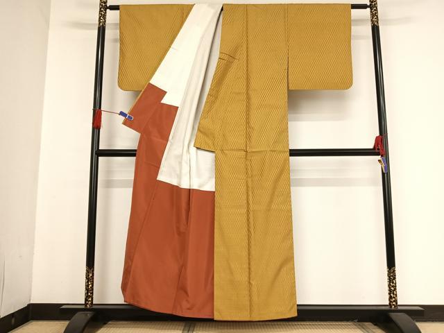 平和屋着物○山下八百子 本場黄八丈 紬 市松綾織 正絹 逸品