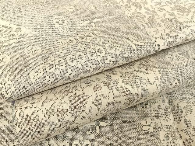 平和屋着物●本場大島紬　白大島　9マルキ　切嵌花文　正絹　逸品　AAAU0062np