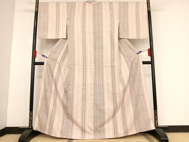 平和屋着物○本場結城紬 重要無形文化財 80亀甲 亀甲間道 正絹