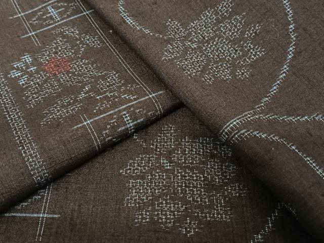 平和屋着物●結城紬　100亀甲　飛び亀甲　更紗花文　正絹　逸品　AAAU0088np