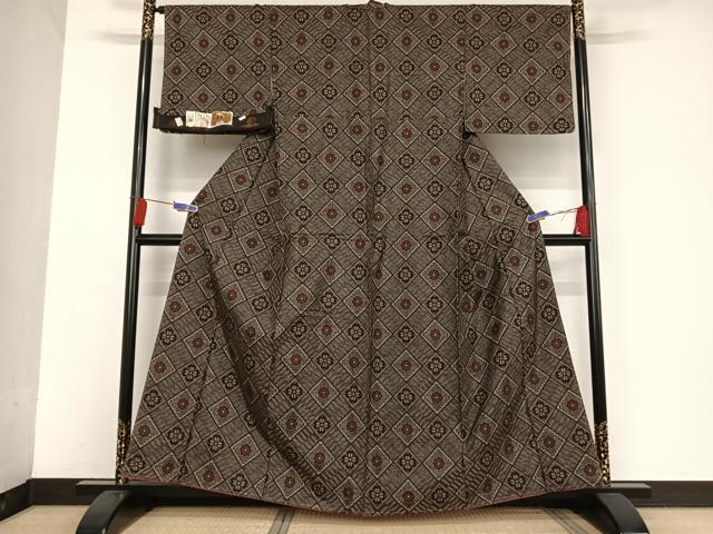 平和屋着物○本場大島紬 龍郷絣 証紙付き 正絹 逸品 未使用 AAAT9439np