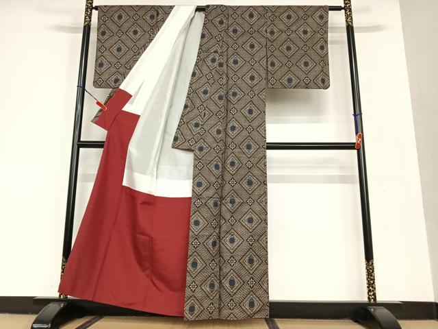 平和屋着物●上質な紬　亀甲文　正絹　逸品　AAAY9844ck 平和屋着物○上質な紬 亀甲文 正絹 逸品 AAAY9844ck