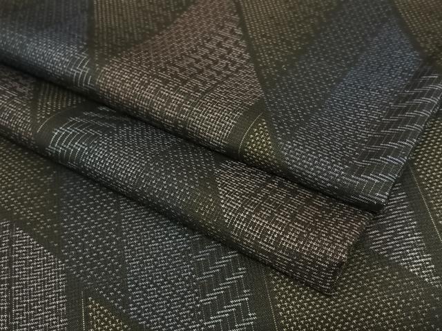 平和屋着物●本場大島紬　9マルキ　斜縞　黒地　さが美扱い　正絹　逸品　AAAU8195zg