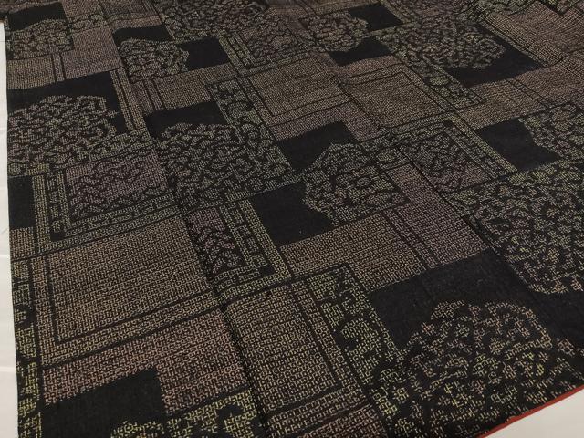 平和屋着物○本場結城紬 重要無形文化財 80亀甲 正倉院花