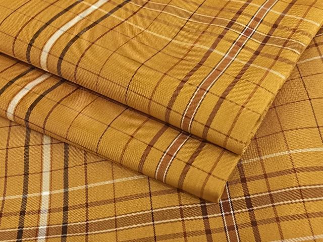 平和屋着物●本場黄八丈　平織　紬　格子　正絹　逸品　AAAU8267zg