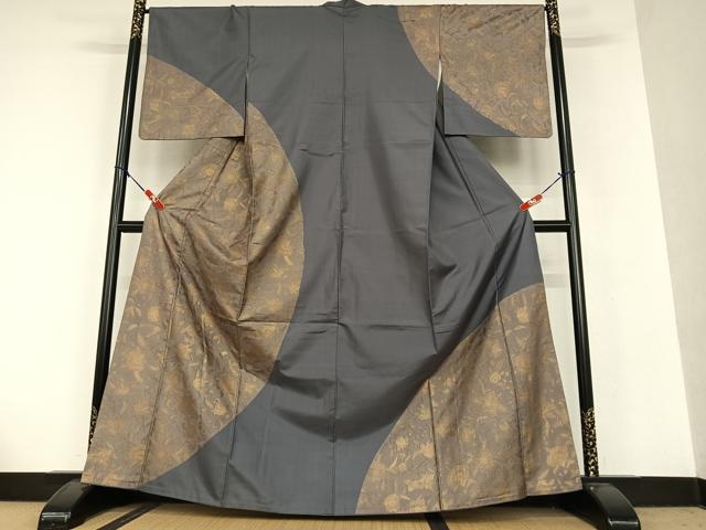 平和屋着物●本場染大島紬　訪問着　花唐草文　金彩　正絹　逸品　AAAU8332zg