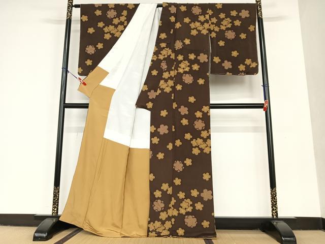 平和屋着物●上質な小紋　舞花文　金彩　鬼しぼ縮緬　正絹　逸品　未使用　AAAU8411zg 平和屋着物○上質な小紋 舞花文 金彩 鬼しぼ縮緬 正絹 逸品 未