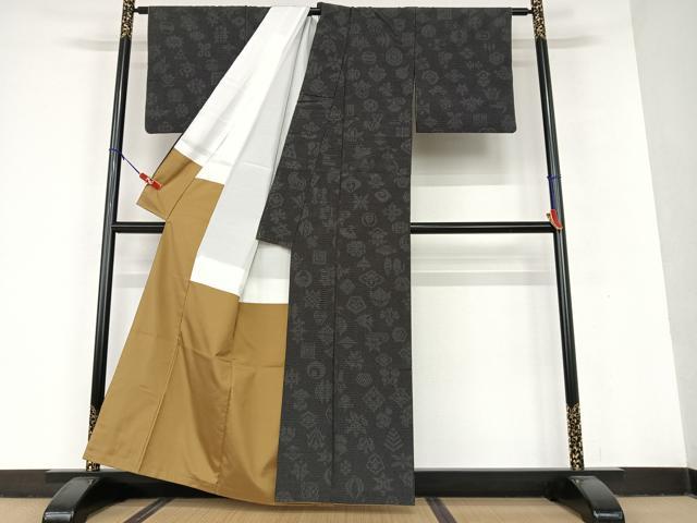 平和屋着物●本塩沢　110亀甲　吉祥文　黒地　正絹　逸品　AAAU8429zg 平和屋着物○本塩沢 110亀甲 吉祥文 黒地 正絹 逸品 AAAU8429zg