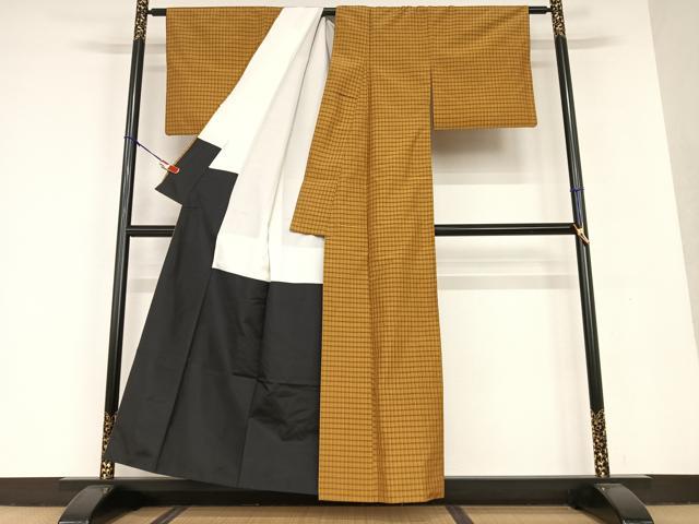 平和屋着物●黄八丈　紬　格子柄　ロング丈 　正絹　逸品　未使用　BAAT6695hv 平和屋着物○黄八丈 紬 格子柄 ロング丈 正絹 逸品 未使用 BAAT6695hv