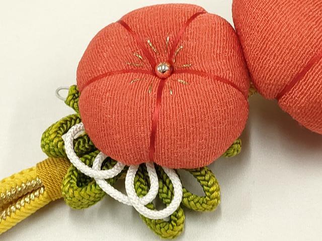 平和屋着物○和装小物 振袖用帯締め 装飾 ちりめん細工 金糸 撚り房 逸品