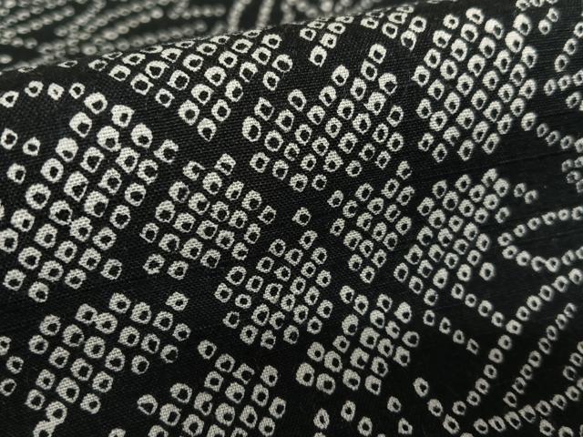 平和屋着物○上質な小紋 紬地 草花文 黒地 正絹 逸品 未使用