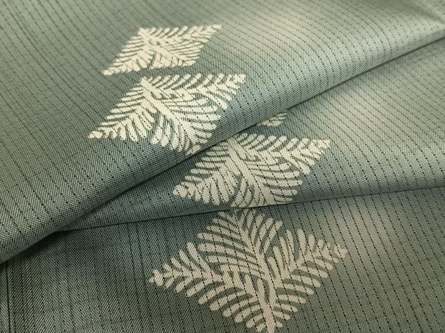 平和屋着物●本場染大島紬　松菱　蛍暈し　やまと誂製　正絹　逸品　未使用　AAAV7062zg